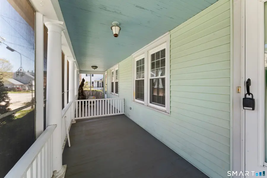9 Floral Avenue, North Grosvenor Dale, CT 06255 - #2