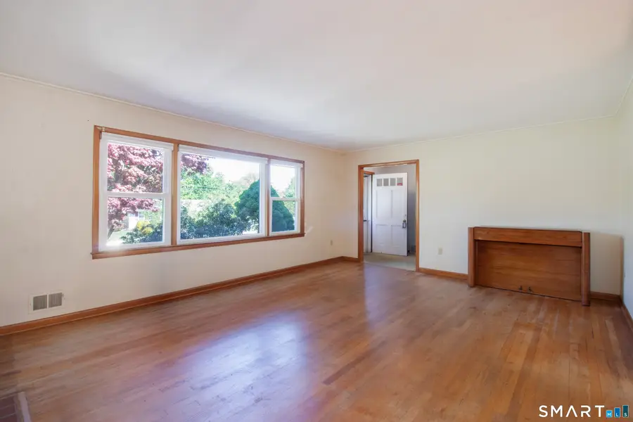 571 Avon Drive, Orange, CT 06477 - #3