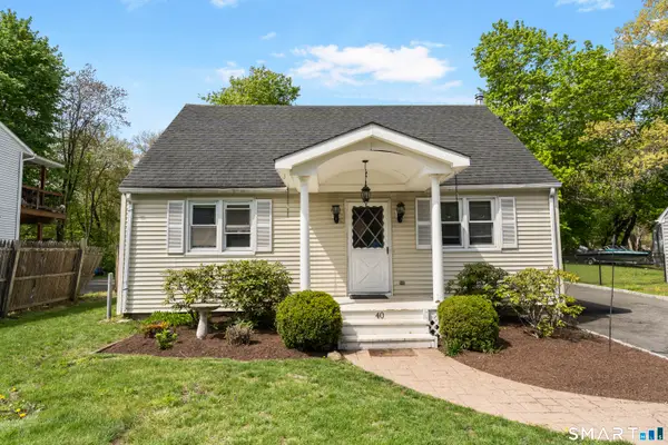 40 Hakim St Extension, Danbury, CT 06810