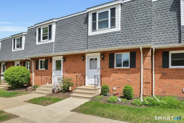 1165 Enfield Street #14, Enfield, CT 06082
