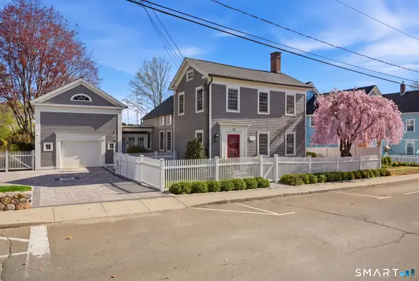 25 Pratt Street, Essex, CT 06426