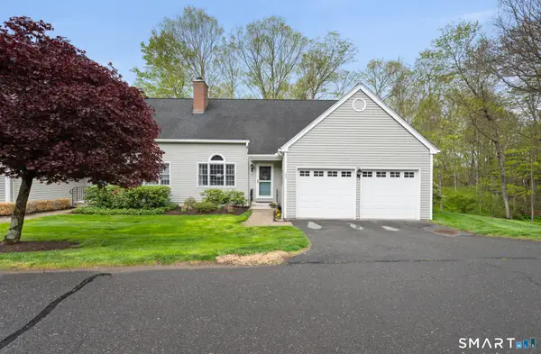 63 Woodbury Hill #63, Woodbury, CT 06798