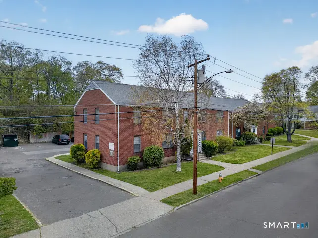 49 Mencel Circle #B, Bridgeport, CT 06610 - #2