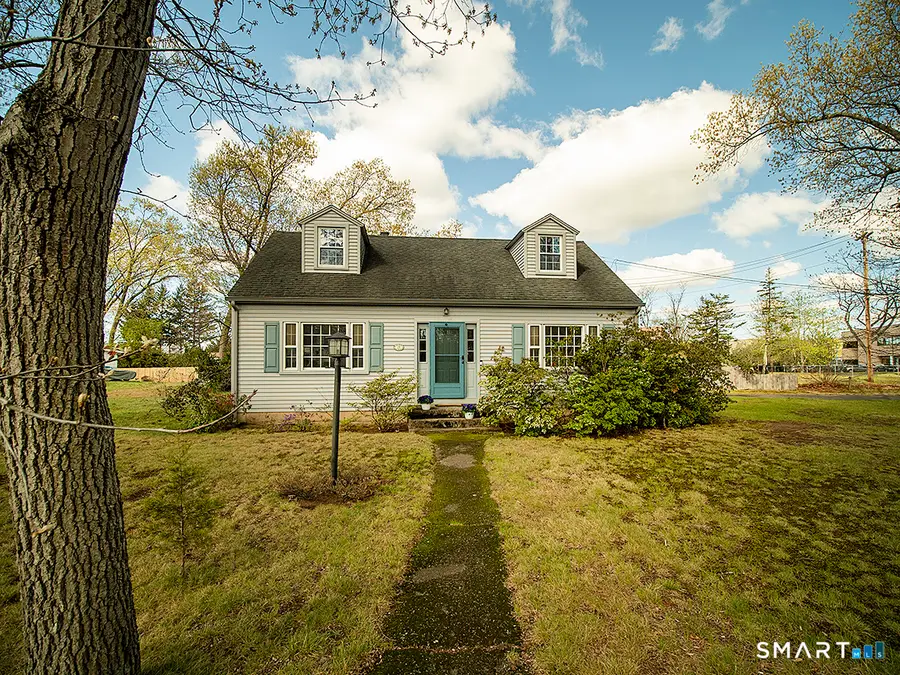 18 Kimberly Circle, North Haven, CT 06473 - #3