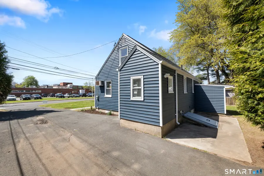 122 Capen Street, Windsor, CT 06095 - #3