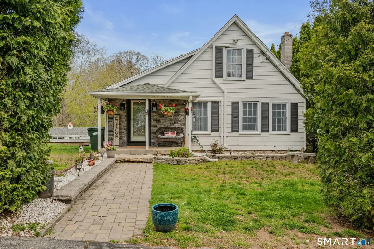 1352 North Road, Groton, CT 06340 - #1
