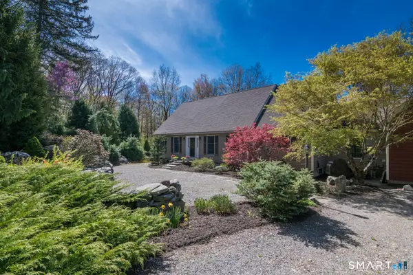 25 Spruce Drive, Litchfield, CT 06759