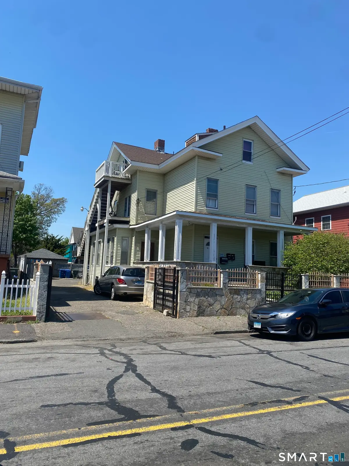 667 Noble Avenue, Bridgeport, CT 06608 - #1