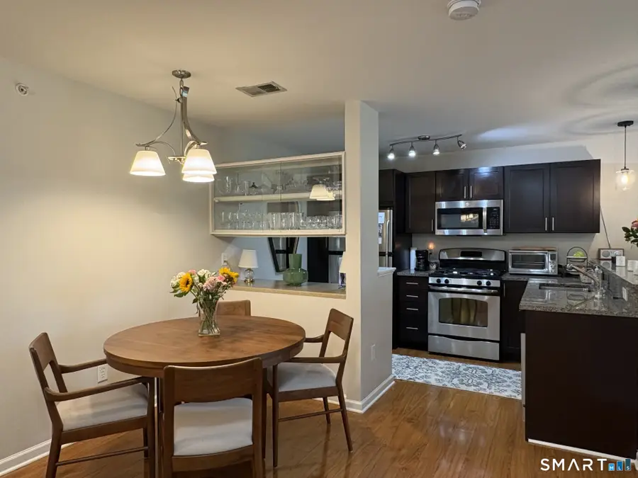 26 Schoolhouse Drive #405, West Hartford, CT 06110 - #3