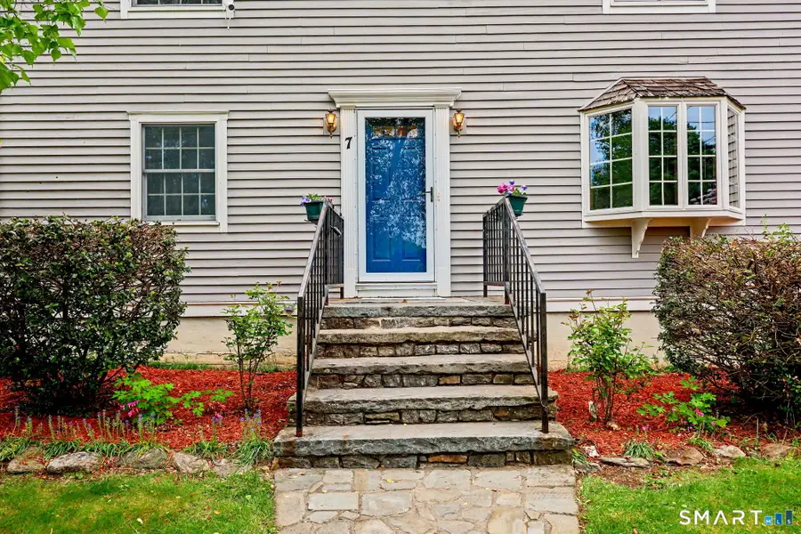 7 Merrill Road, Trumbull, CT 06611 - #3