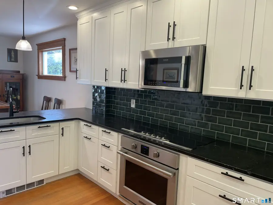 31 Elihu Street, Hamden, CT 06517 - #3