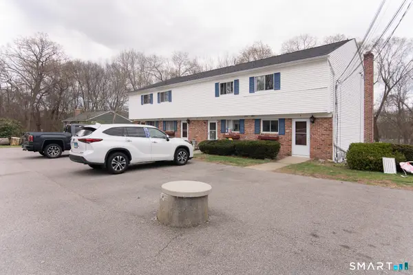 27 Allen Drive #A, Montville, CT 06382
