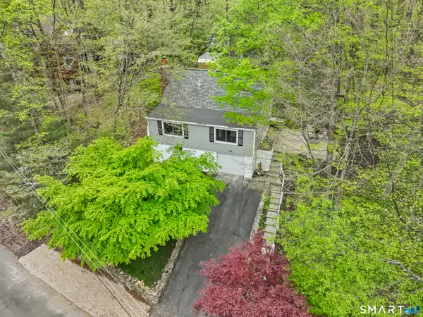 318 Mountain Road, Ridgefield, CT 06877