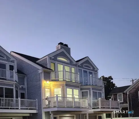 239 Front Street #B, New Haven, CT 06513