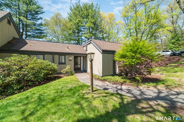 847 Heritage Village #B, Southbury, CT 06488