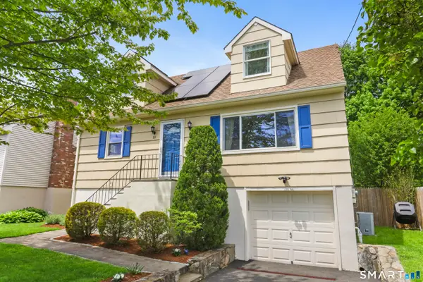 10 Leann Drive, Norwalk, CT 06851