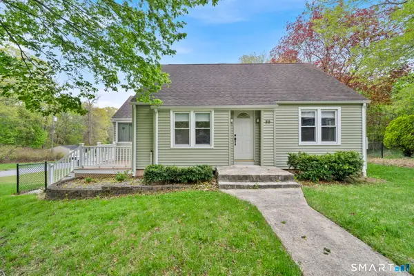 35 Scotch Cap Road, Waterford, CT 06375