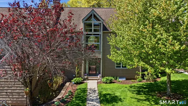 22 Timberwood Road #22, West Hartford, CT 06117