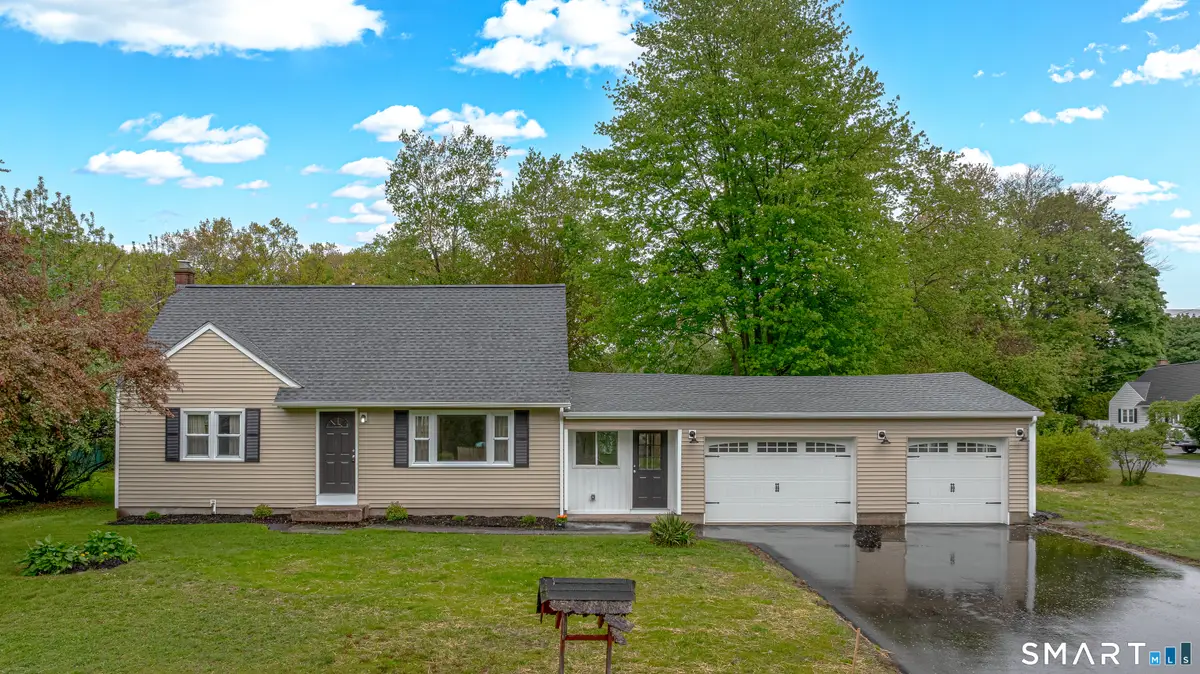 4 Lox Lane, Enfield, CT 06082 - #1