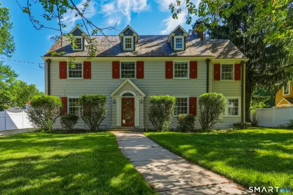 9 Bainbridge Road, West Hartford, CT 06119