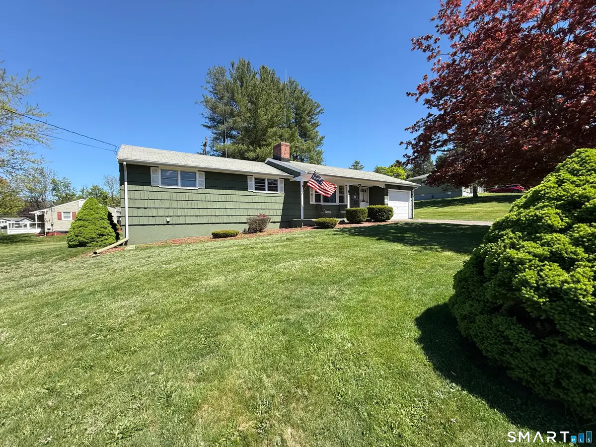8 Tulip Drive, Meriden, CT 06450 - #1
