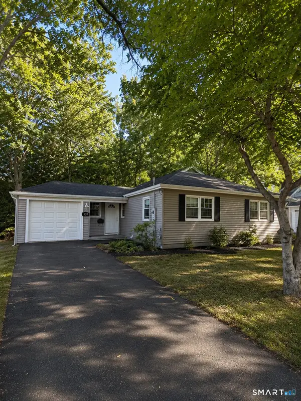 137 Brewster Road, West Hartford, CT 06117