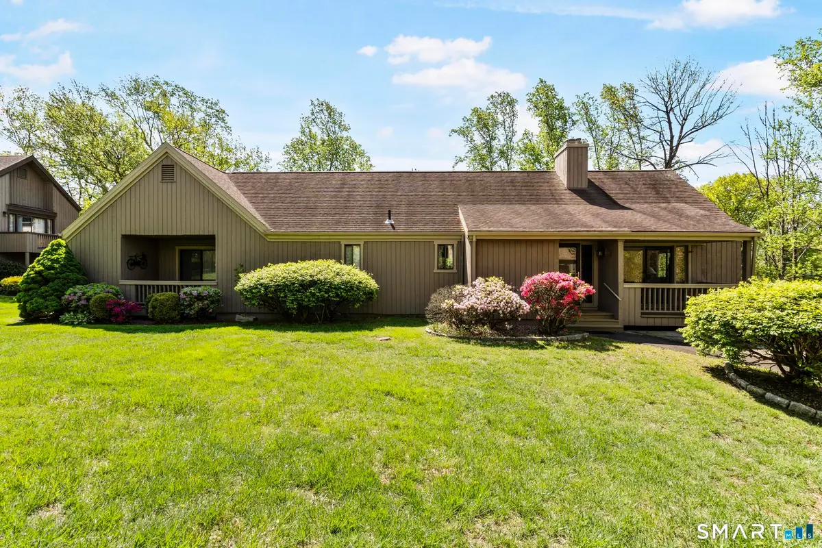 315 Navajo Lane #A, Stratford, CT 06614 - #1