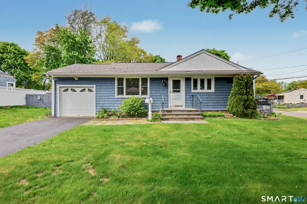 48 Dale Drive, Milford, CT 06461