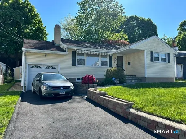 8 Lincoln Avenue, Norwalk, CT 06854