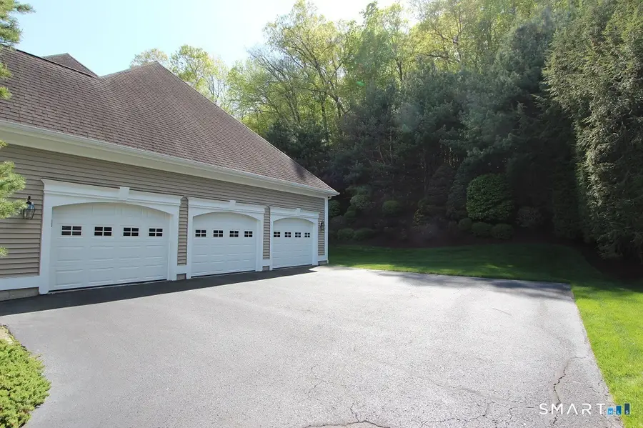 19 Devonshire Court, Avon, CT 06001 - #2
