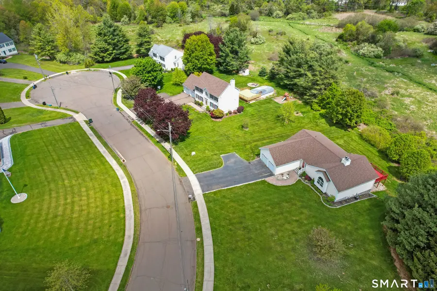 10 Conhurst Drive, North Haven, CT 06473 - #2