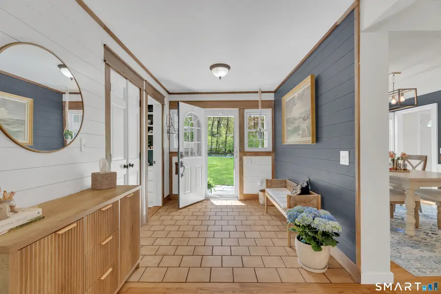 7 Winchester Road, East Lyme, CT 06333 - #3