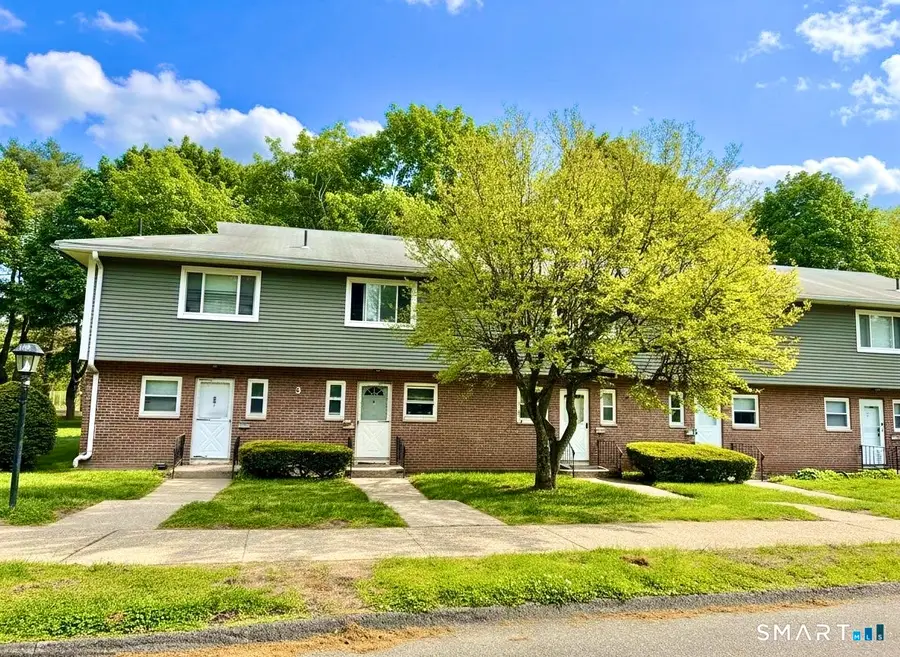 3 Camelot Drive #2, Bloomfield, CT 06002 - #2