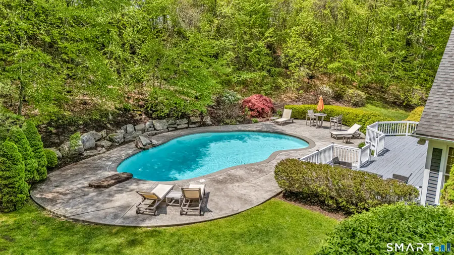 10 Arthurs Court, Newtown, CT 06470 - #3