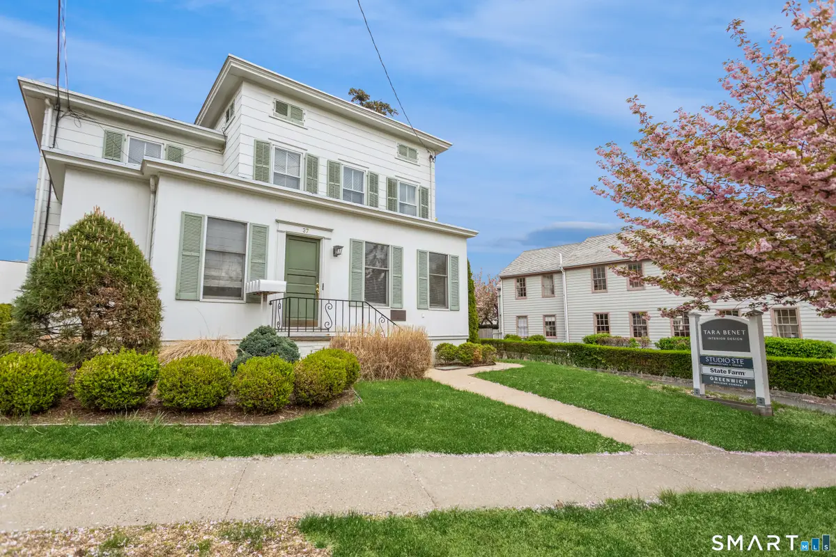 37 Arch Street, Greenwich, CT 06830 - #1