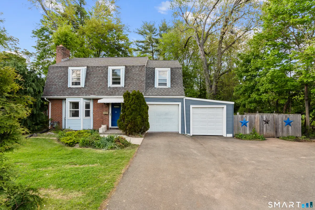516 Park Road, West Hartford, CT 06107 - #1