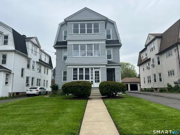 493-495 Prospect Avenue, West Hartford, CT 06105