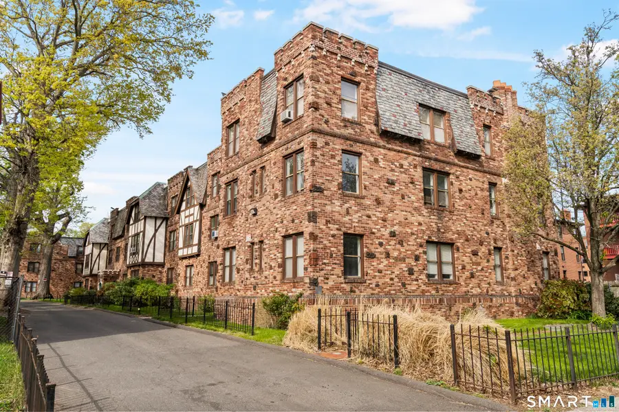 16-20 Townley Street #D2, Hartford, CT 06105 - #2
