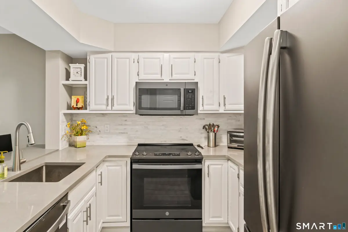 351 Pemberwick Road #818, Greenwich, CT 06831 - #1