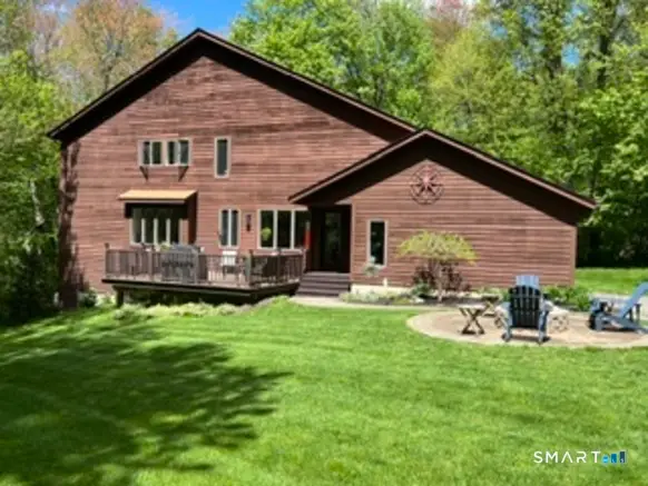 72 Pinnacle Road, Ellington, CT 06029