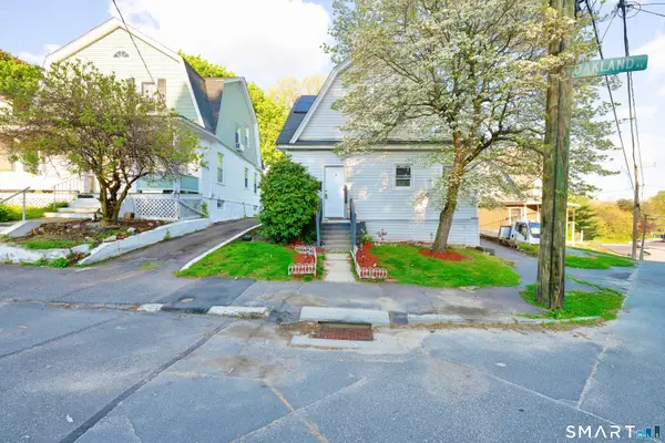 2 Oakland Avenue, Waterbury, CT 06710