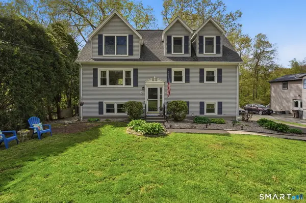 25 Forest Road, East Lyme, CT 06357