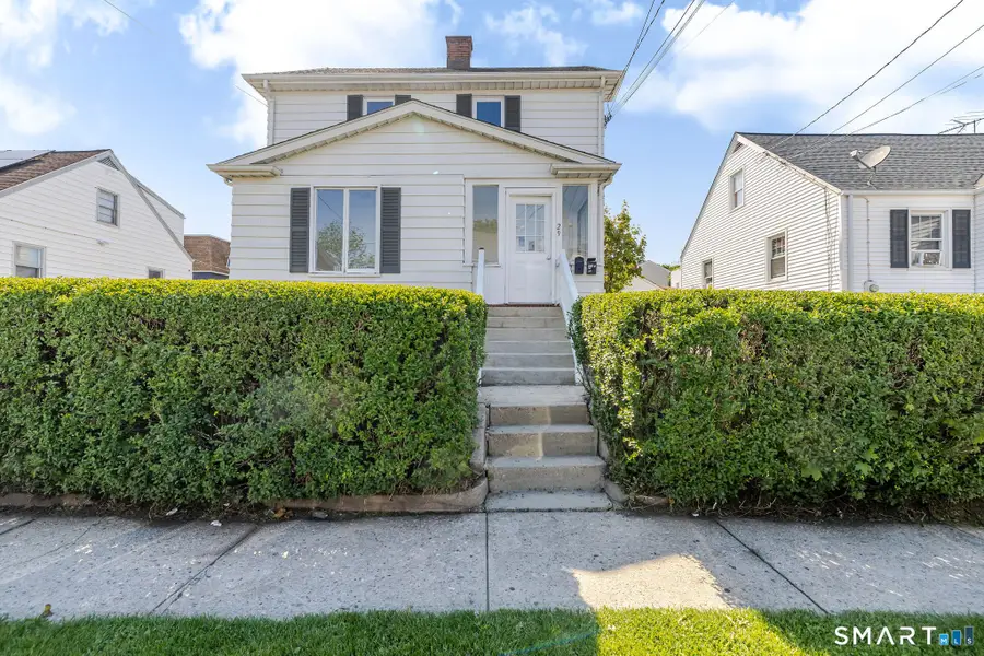 29 Roosevelt Avenue, Stamford, CT 06902 - #2