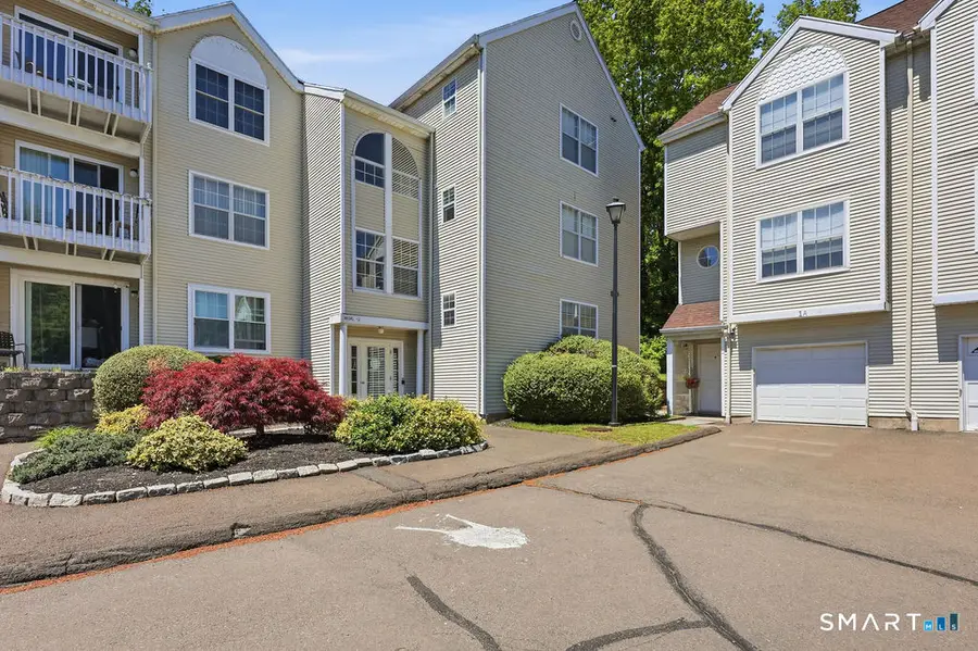 2390 State Street #2U, Hamden, CT 06517 - #3