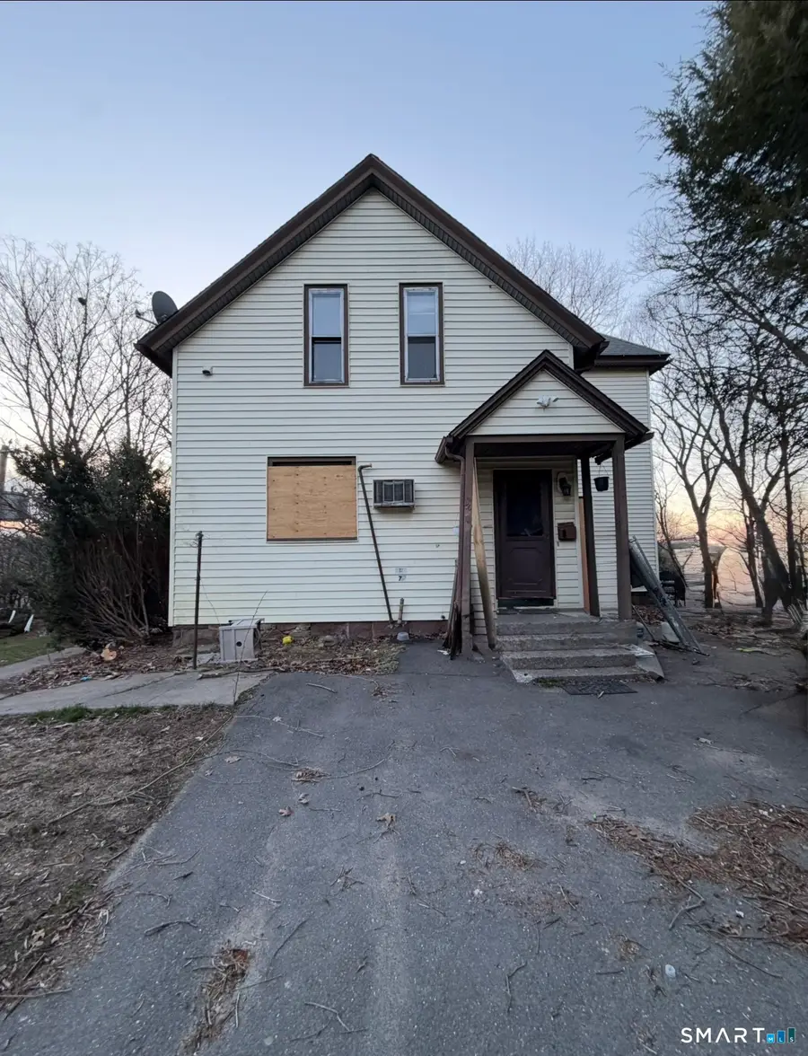 76 Chapman Avenue, Waterbury, CT 06710 - #2