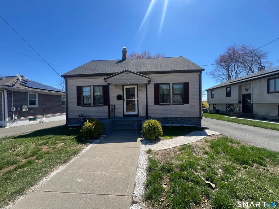 755 Congress Avenue, Waterbury, CT 06708 - #2