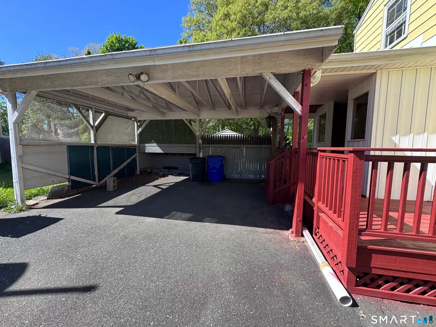 33 Thomas Street, Windsor Locks, CT 06096 - #3