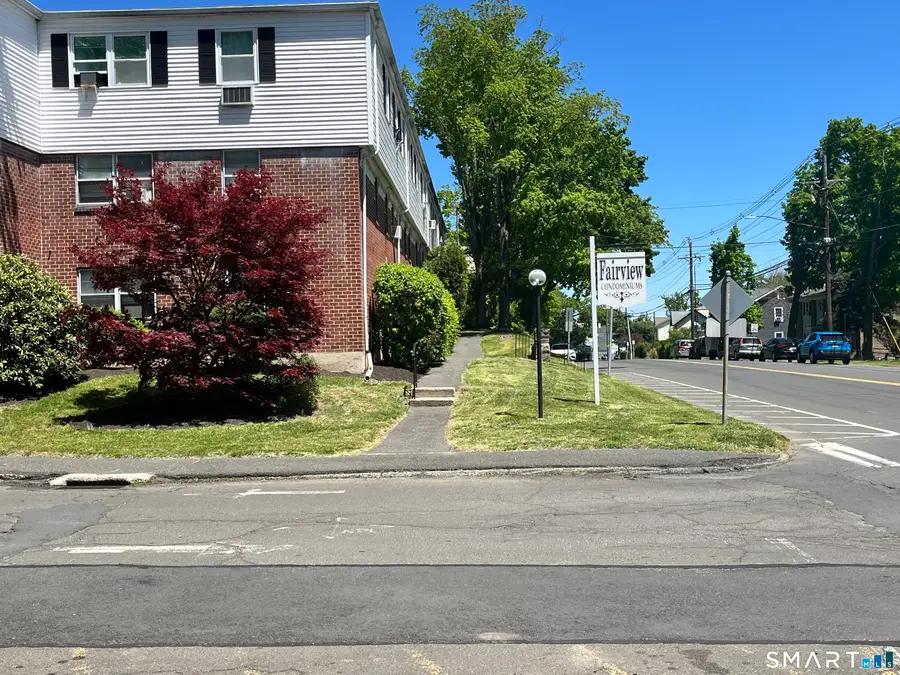 16 Fairview Drive #3, Danbury, CT 06810 - #3