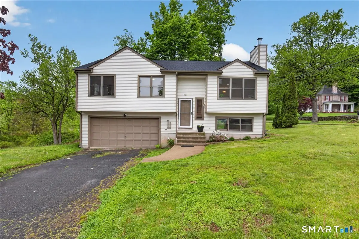492 Long Hill Road, Middletown, CT 06457 - #1