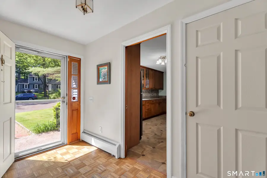 11 Candlewood Lane, Farmington, CT 06032 - #2